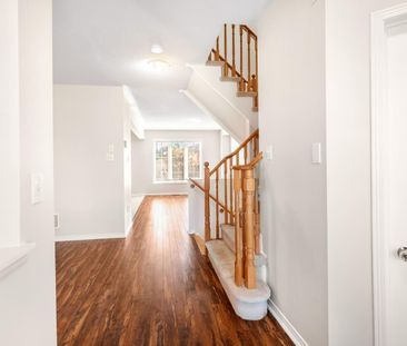 For Lease - 5 Dollery Gate, Ajax, Ontario - Photo 4