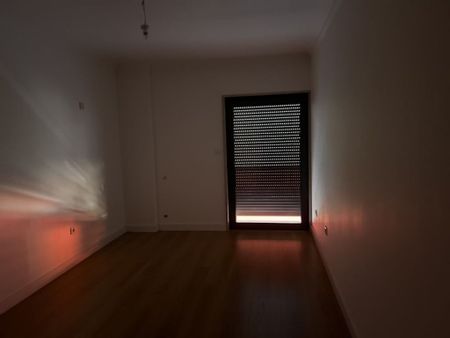 3 bedroom luxury Apartment for rent in Lisbon, Portugal - Photo 2