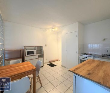 Location Appartement 2 pièces 34m² MARSEILLE 5ème - Photo 4