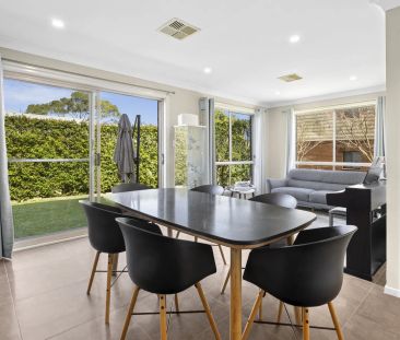 Modern 5-Bedroom Family Home in Beacon Hill - Photo 4