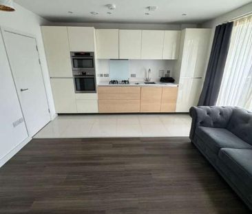 Flat, Caledonian Building, Mill Hill, NW7 - Photo 4