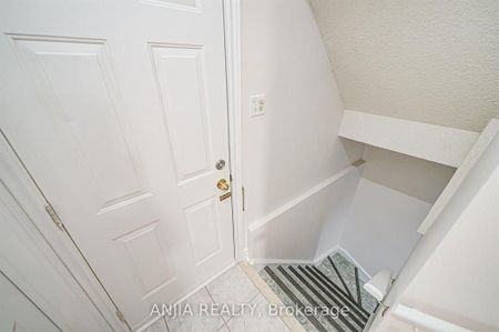 For Lease - 203 Milliken Meadows Drive Unit# Basement, Markham, Ontario - Photo 4