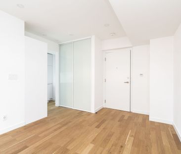 160 Huron Street - Photo 6