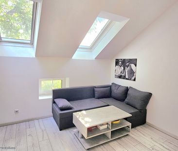 Hübsche Dachgeschosswohnung in Ruhelage- sofortiger Einzug möglich! - Photo 3