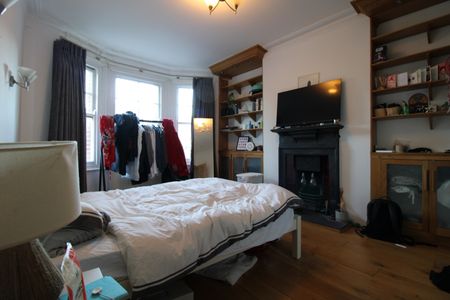 4 Bed Flat, Byrne Road, SW12 - Photo 5