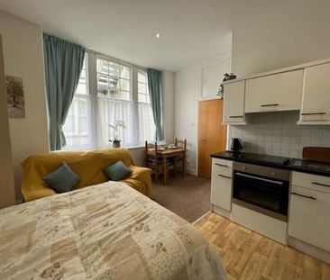 Pembroke Buildings, Cambrian Place, SWANSEA - Photo 6