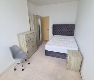 2 bedroom apartment to rent - Photo 6