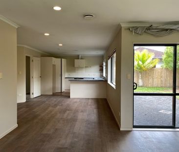 Botany 3 bedroom family home - Photo 5