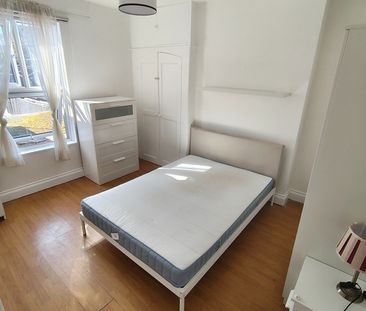 1 Bed Flat, Marsh Road, LU3 - Photo 4