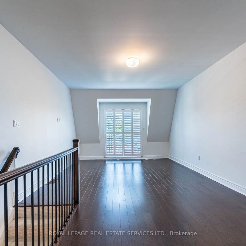 Condo Townhouse For Lease | W9245254 - Photo 1