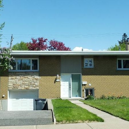 4-bed 2-bath house for rent in V sector of Brossard - Photo 3
