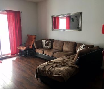 Appartement style condo – Bord du fleuve - Photo 1