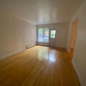 NDG Apt 1 bedroom - Photo 2