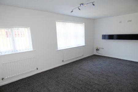 2 bed flat to rent in Frost Mews, South Shields, NE33 - Photo 4