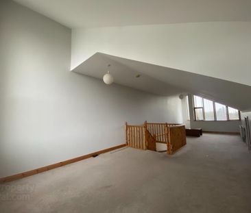 51 Silverwood Green - Photo 1