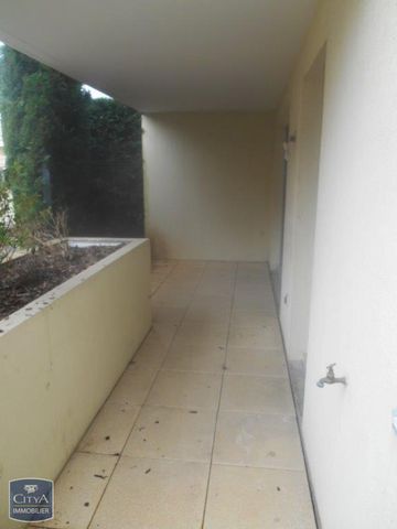 Location Appartement 2 pièces 48m² NEUVILLE SUR SAONE 69250 - Photo 3