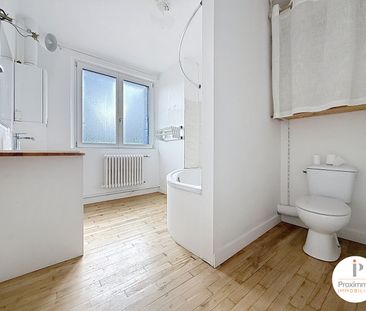 Location Maison 4 pièces 82m² - Photo 3