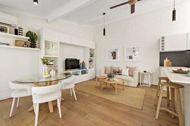 Secluded gem free standing cottage. - Photo 1