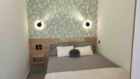 Studio/Γκαρσονιέρα για ενοικίαση Τρίλοφο (Μίκρα) - Photo 2