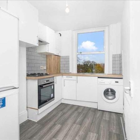 Flat E, Streatham High Road, Streatham, SW16 - Photo 3