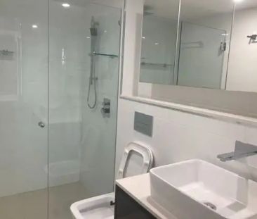 “Beautiful 2 bed 2.5 bath furnished in Central Toowong” - Photo 5