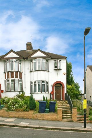 Studland Road, Ealing, W7 3QU - Photo 4