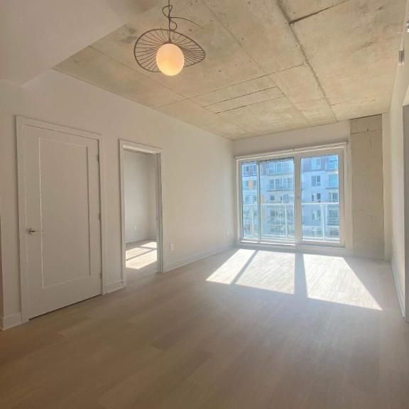 2 CH - 1 SDB - Montreal - $2,120 /mo - Photo 1