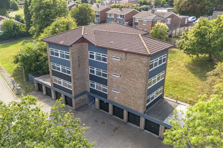 Pettifer Way, High Wycombe - Photo 2