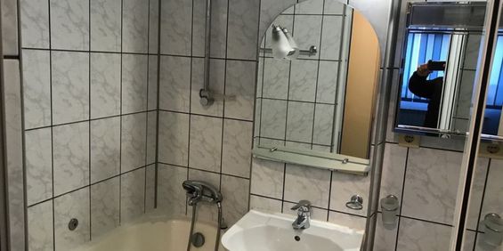 Apartament cu 2 camere in zona Soarelui - Photo 3