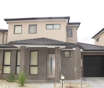 IDEAL LOCATION! - Photo 1