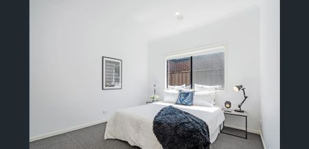 Beautiful Family Home! - Photo 4