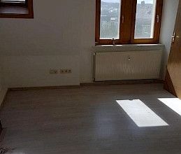 3 Zimmer Dachgeschosswohnung frei ab 01.03.2025 vorläufig noch mit EBK - Foto 5