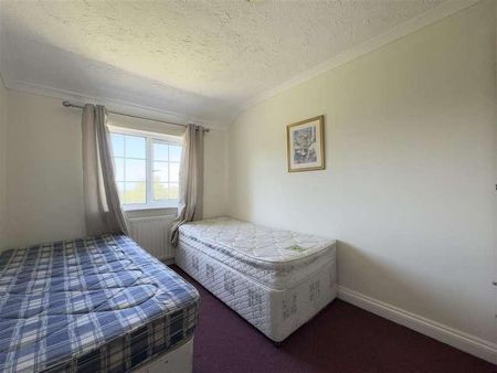 Carvynick Cottages, Summercourt, TR8 - Photo 3