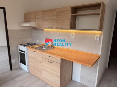 Pronájem bytu 1+1 35 m2 - Fotografie 4