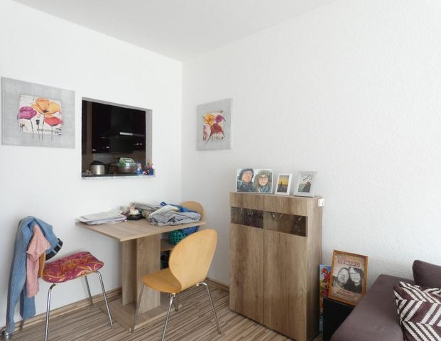 2 Zimmer Erdgeschosswohnung Bochum Mitte Balkon ab sofort 48m² - Foto 1
