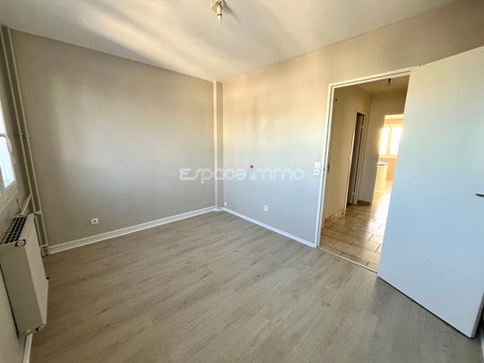 Location Appartement 2 pièces 38m² CANTELEU 76380 - Photo 1