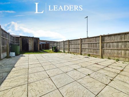 1 bedroom in a house share to rent - Photo 4