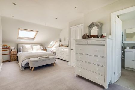 4 bedroom house to rent - Photo 2