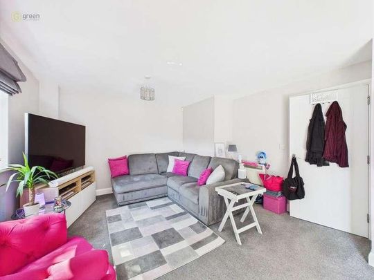 Hailwood Drive, Great, B43 - Photo 1