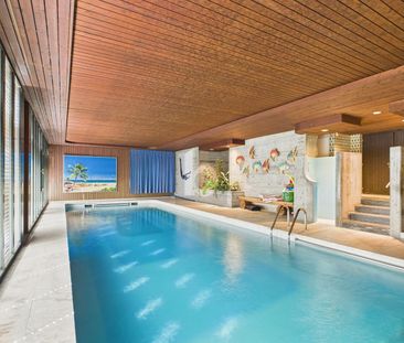 MIT WEITSICHT, MEDITERRANEM FLAIR UND POOL! - Foto 3