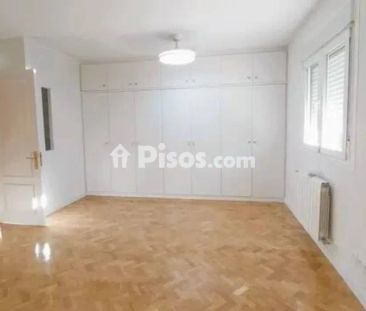 Casa adosada en alquiler en Madrid Capital - Foto 3