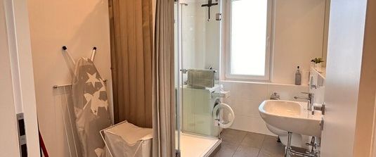 Moderne, helle, renovierte 2-Zimmer-Wohnung am Fürther Stadtpark in ruhiger Lage und trotzdem direkt überall angebunden - Foto 1