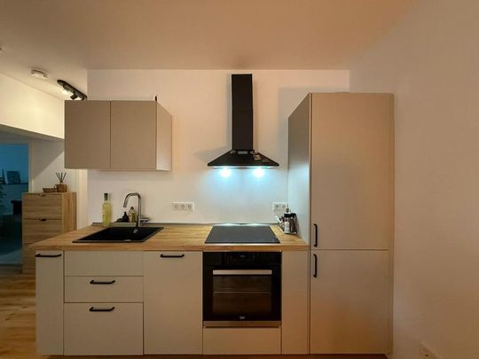 TOP 45 qm, 2-Zi-Wohnung mit High-Class Küche u. Luxusbad, KERNSANIERT, SmartHome, Fußbodenheizung - Photo 1