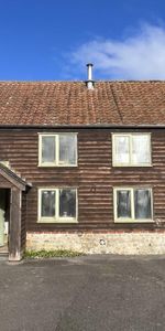 2 bedroom barn conversion to rent - Photo 3
