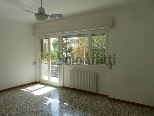 Quadrilocale vicolo San Lazzaro 16, Porto Vecchio, Sanremo - Foto 1