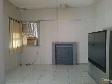 Peacefully Located - Photo 3