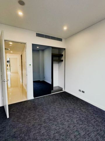 2 bed 2 bath-428 - Photo 3