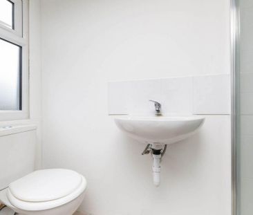 Studio to rent - Photo 6