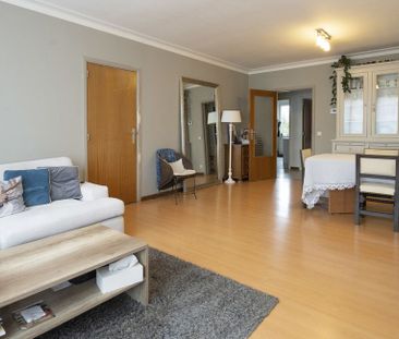 Appartement te huur in Ekeren voor € 850 met 2 slaapkamers - Photo 2