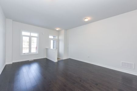 For Lease - 57 Tapscott Crescent, Brampton, Ontario - Photo 4